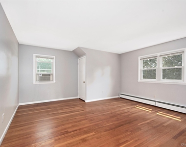 407 Union Avenue - Photo Thumbnail 1