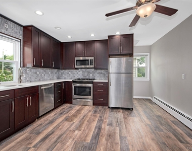 407 Union Avenue - Photo Thumbnail 4