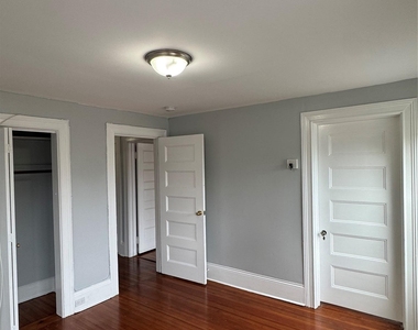 210 Elm Street - Photo Thumbnail 4