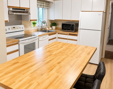 135 Marietta Avenue - Photo Thumbnail 8