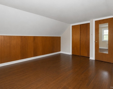 135 Marietta Avenue - Photo Thumbnail 13