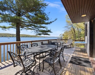 194 Jersey Avenue - Photo Thumbnail 23