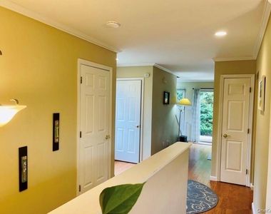 301 Kensington Way - Photo Thumbnail 9