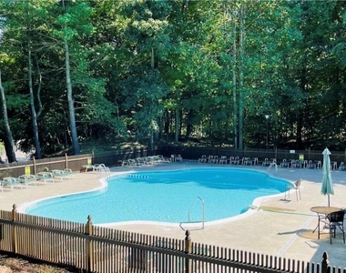 301 Kensington Way - Photo Thumbnail 22