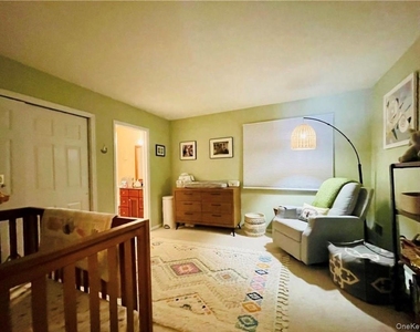301 Kensington Way - Photo Thumbnail 20