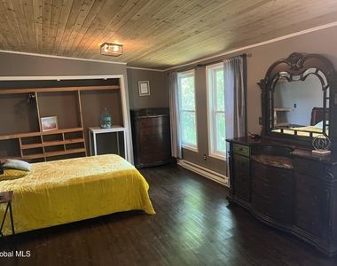 46 Seneca Road - Photo Thumbnail 12