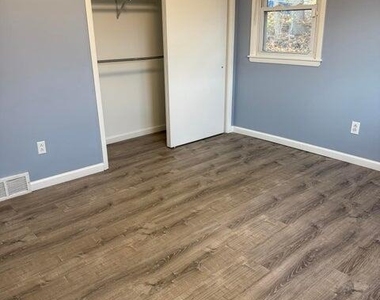 7 Elgin Street - Photo Thumbnail 20