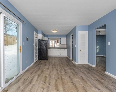 7 Elgin Street - Photo Thumbnail 2
