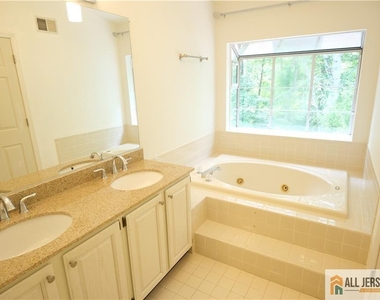 56 Coriander Drive - Photo Thumbnail 14