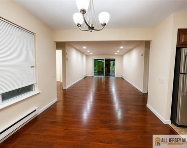 441 Belford Road - Photo Thumbnail 5