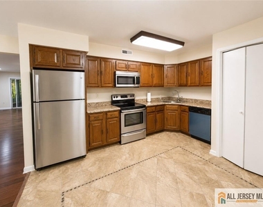 441 Belford Road - Photo Thumbnail 10