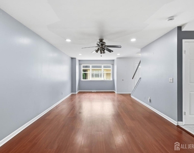 294 Dorset Court - Photo Thumbnail 12