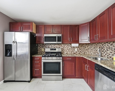 294 Dorset Court - Photo Thumbnail 16