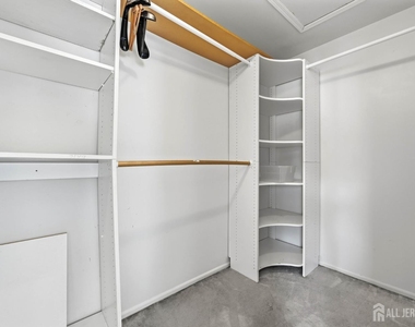 294 Dorset Court - Photo Thumbnail 24