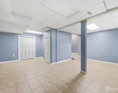 294 Dorset Court - Photo Thumbnail 27