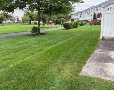 193 Fountayne Lane - Photo Thumbnail 17