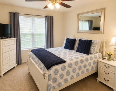 353 Cynthia Lane - Photo Thumbnail 12