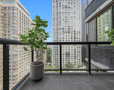 62 W 62nd Street - Photo Thumbnail 5