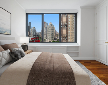 62 W 62nd Street - Photo Thumbnail 3