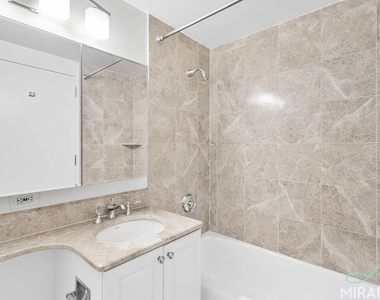 60 W 23rd Street - Photo Thumbnail 5