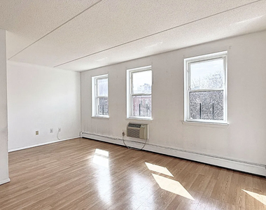 317 E 119th Street - Photo Thumbnail 1