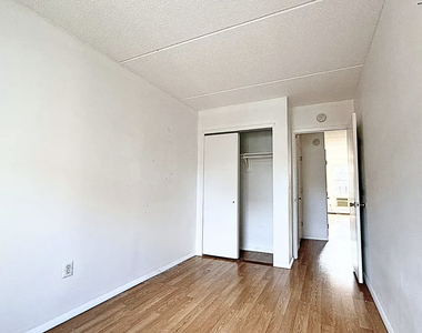 317 E 119th Street - Photo Thumbnail 5