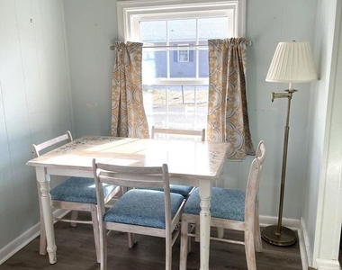 221 Madison Street - Photo Thumbnail 7