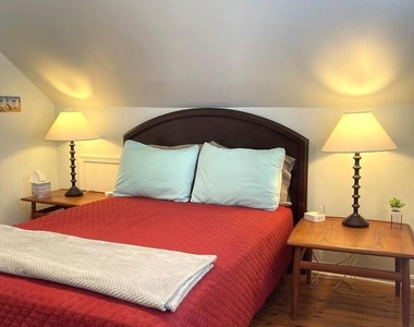 221 Madison Street - Photo Thumbnail 24
