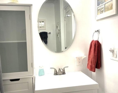 221 Madison Street - Photo Thumbnail 20