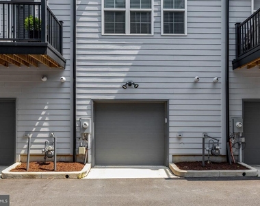 11247 Beaker Street - Photo Thumbnail 41