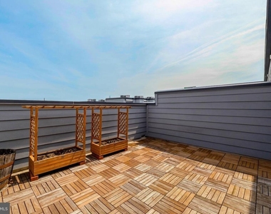 11247 Beaker Street - Photo Thumbnail 37