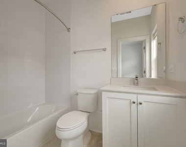 11247 Beaker Street - Photo Thumbnail 35