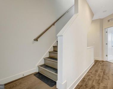 11247 Beaker Street - Photo Thumbnail 27