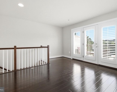 14566 Lake Vista Drive - Photo Thumbnail 24