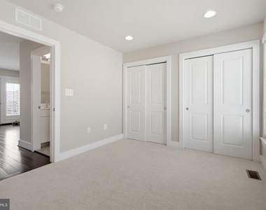 14566 Lake Vista Drive - Photo Thumbnail 26