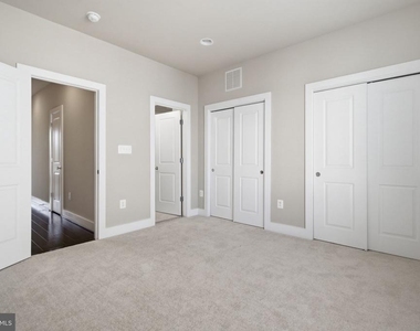 14566 Lake Vista Drive - Photo Thumbnail 22