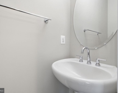 14566 Lake Vista Drive - Photo Thumbnail 13