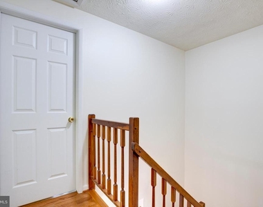 1604 Barnstead Drive - Photo Thumbnail 15