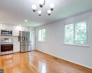1604 Barnstead Drive - Photo Thumbnail 11