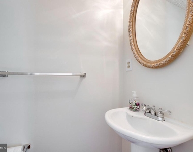 1604 Barnstead Drive - Photo Thumbnail 6