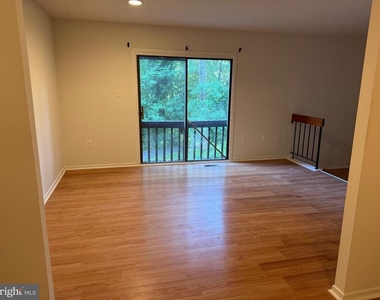 5808 Jacksons Oak Court - Photo Thumbnail 2