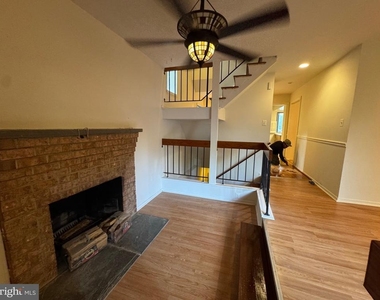 5808 Jacksons Oak Court - Photo Thumbnail 7