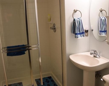 6503 Waldo Court - Photo Thumbnail 9