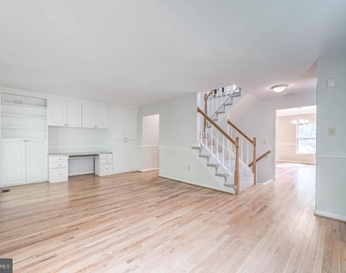 7208 Burton Hill Court - Photo Thumbnail 1