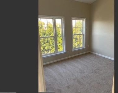 8151 Quinn Terrace - Photo Thumbnail 10