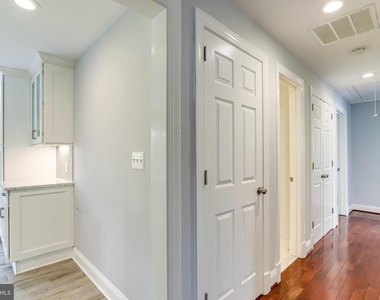 3936 N Upland Street - Photo Thumbnail 23