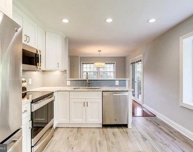3936 N Upland Street - Photo Thumbnail 21