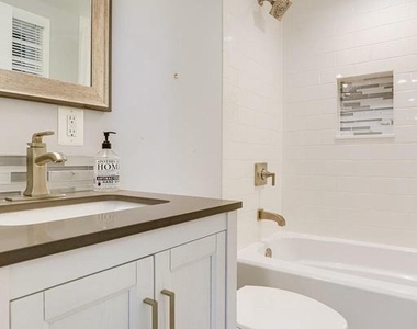 3936 N Upland Street - Photo Thumbnail 32