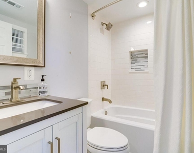 3936 N Upland Street - Photo Thumbnail 33