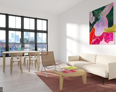 945 Frankford Ave - Photo Thumbnail 8